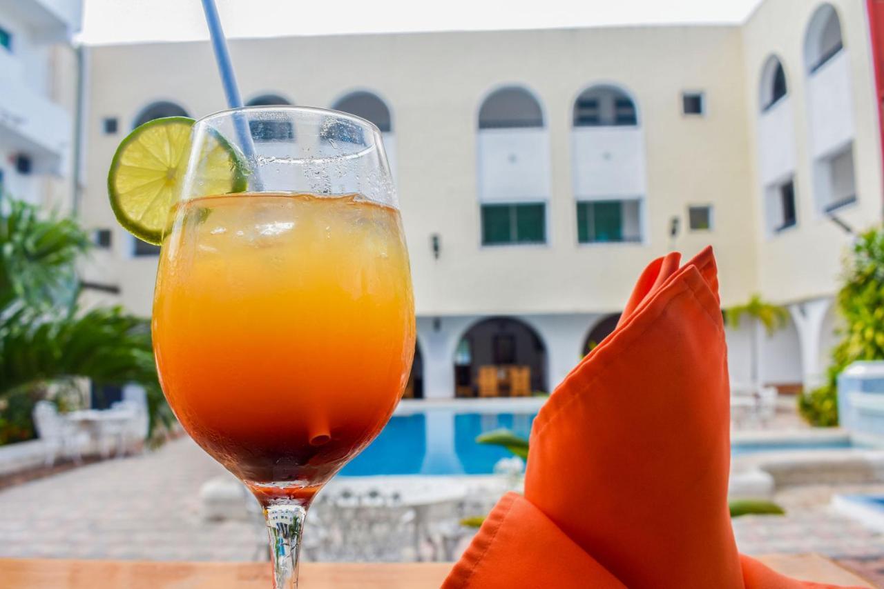 Hotel Maria De Lourdes Κανκούν Εξωτερικό φωτογραφία