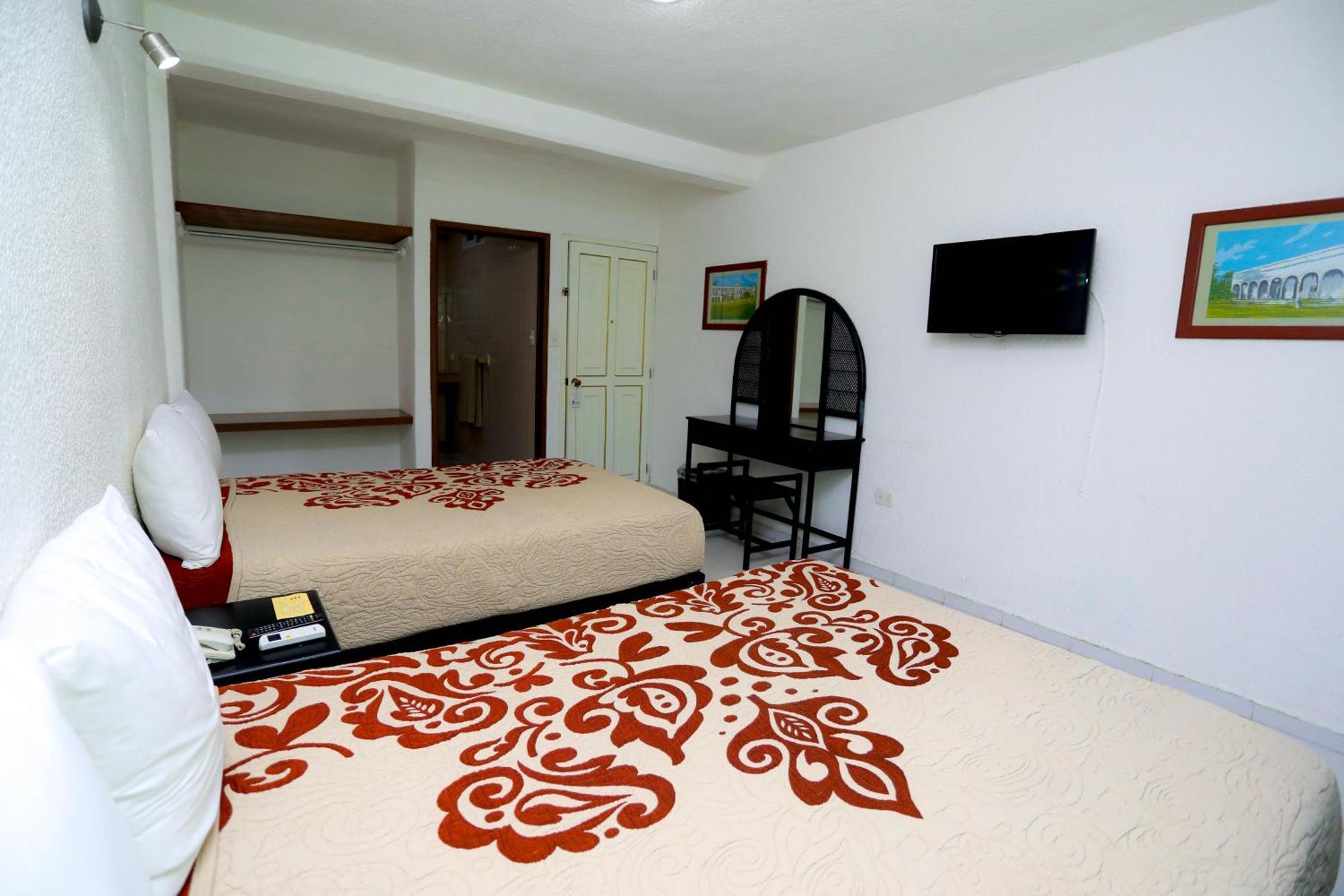 Hotel Maria De Lourdes Κανκούν Εξωτερικό φωτογραφία