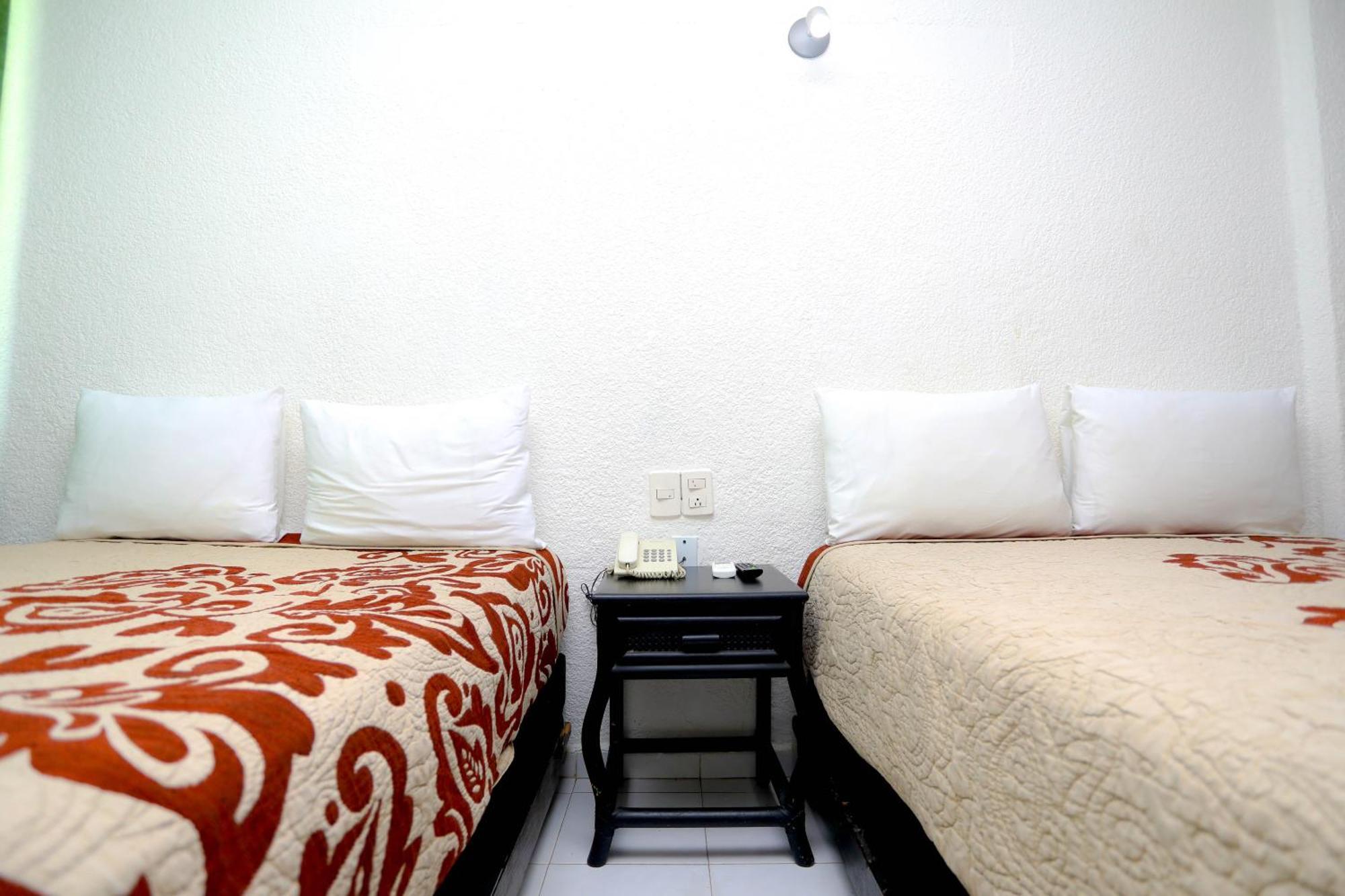 Hotel Maria De Lourdes Κανκούν Εξωτερικό φωτογραφία