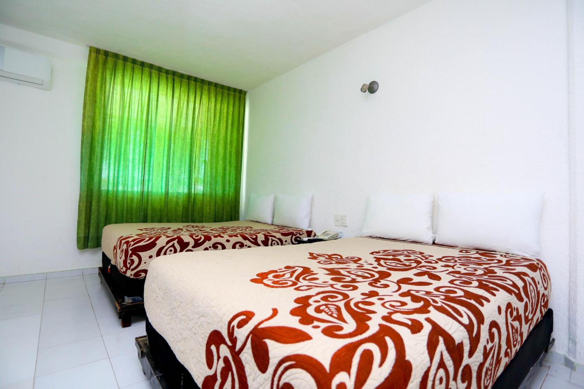 Hotel Maria De Lourdes Κανκούν Εξωτερικό φωτογραφία