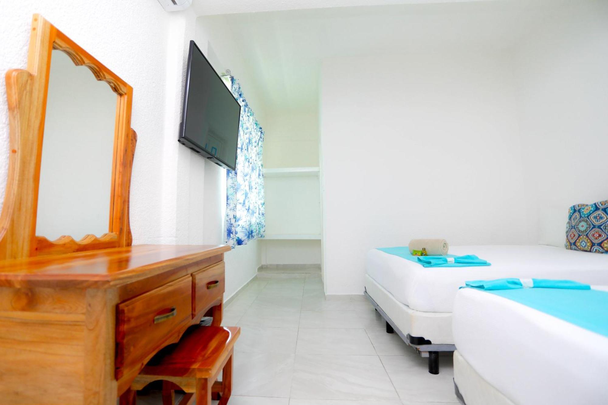 Hotel Maria De Lourdes Κανκούν Εξωτερικό φωτογραφία