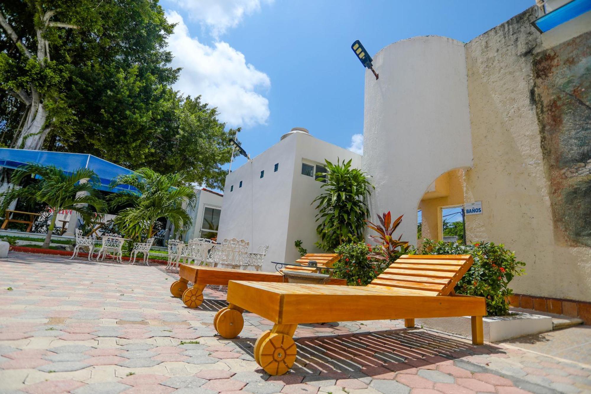 Hotel Maria De Lourdes Κανκούν Εξωτερικό φωτογραφία