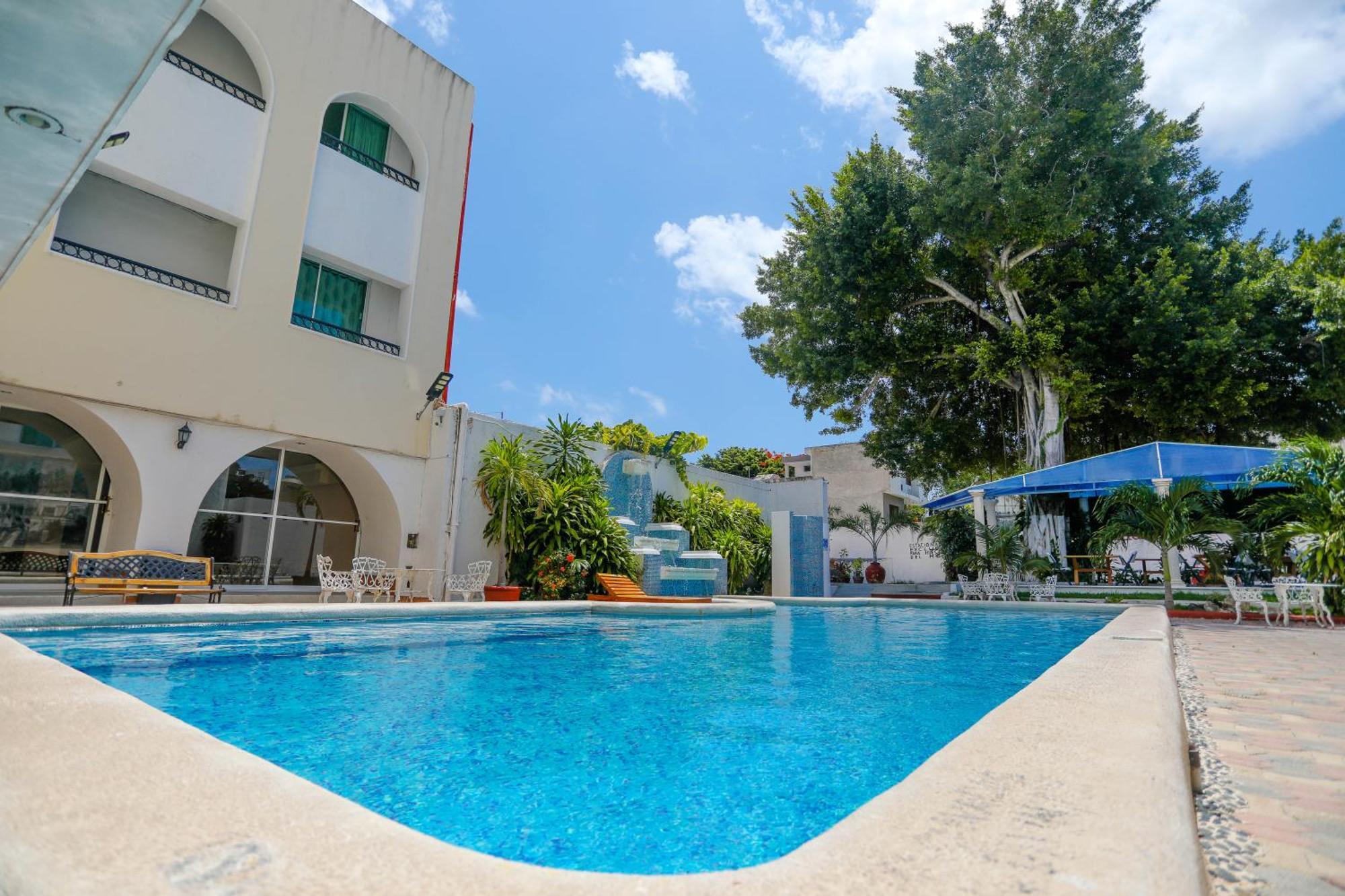 Hotel Maria De Lourdes Κανκούν Εξωτερικό φωτογραφία