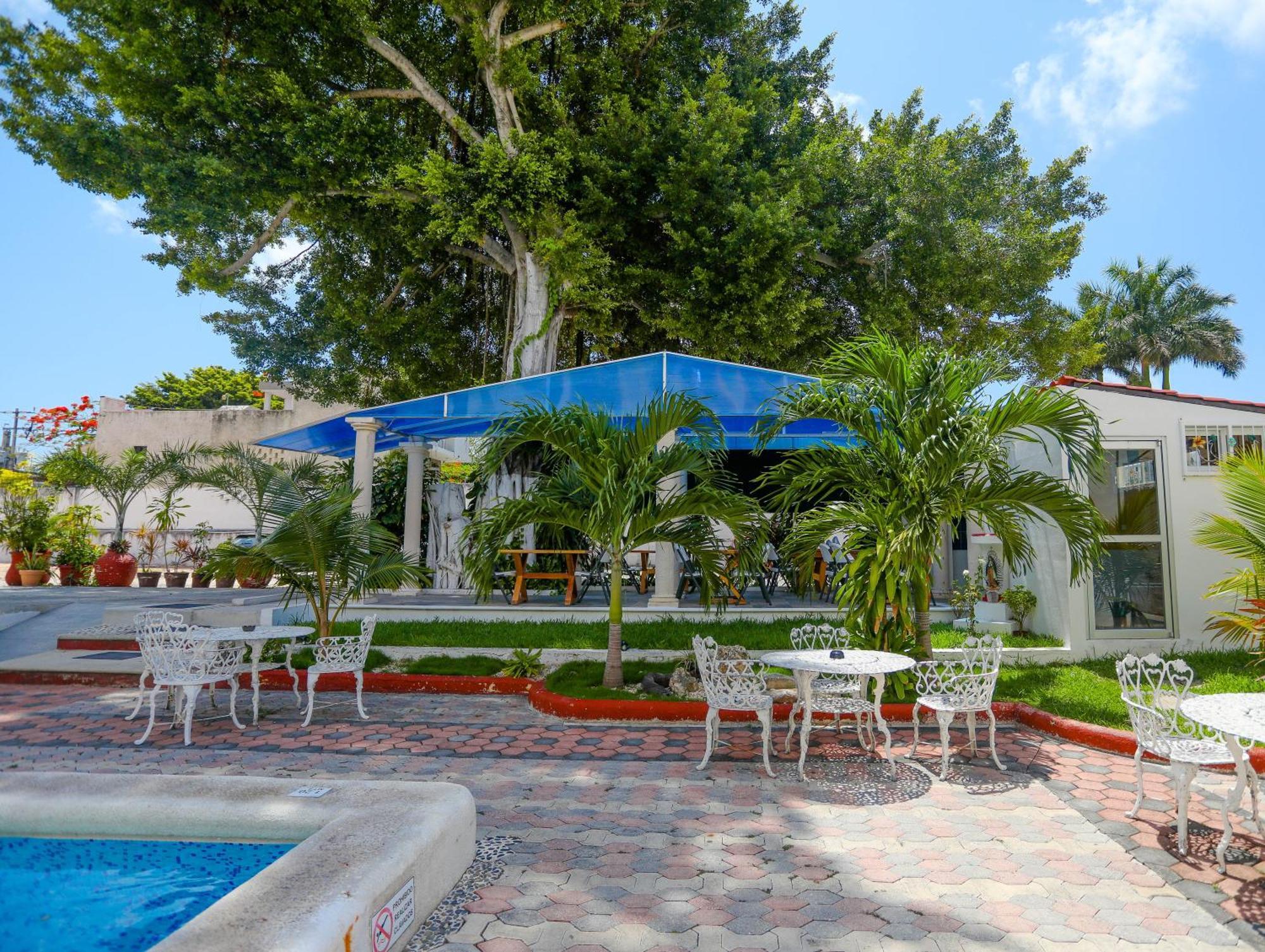 Hotel Maria De Lourdes Κανκούν Εξωτερικό φωτογραφία